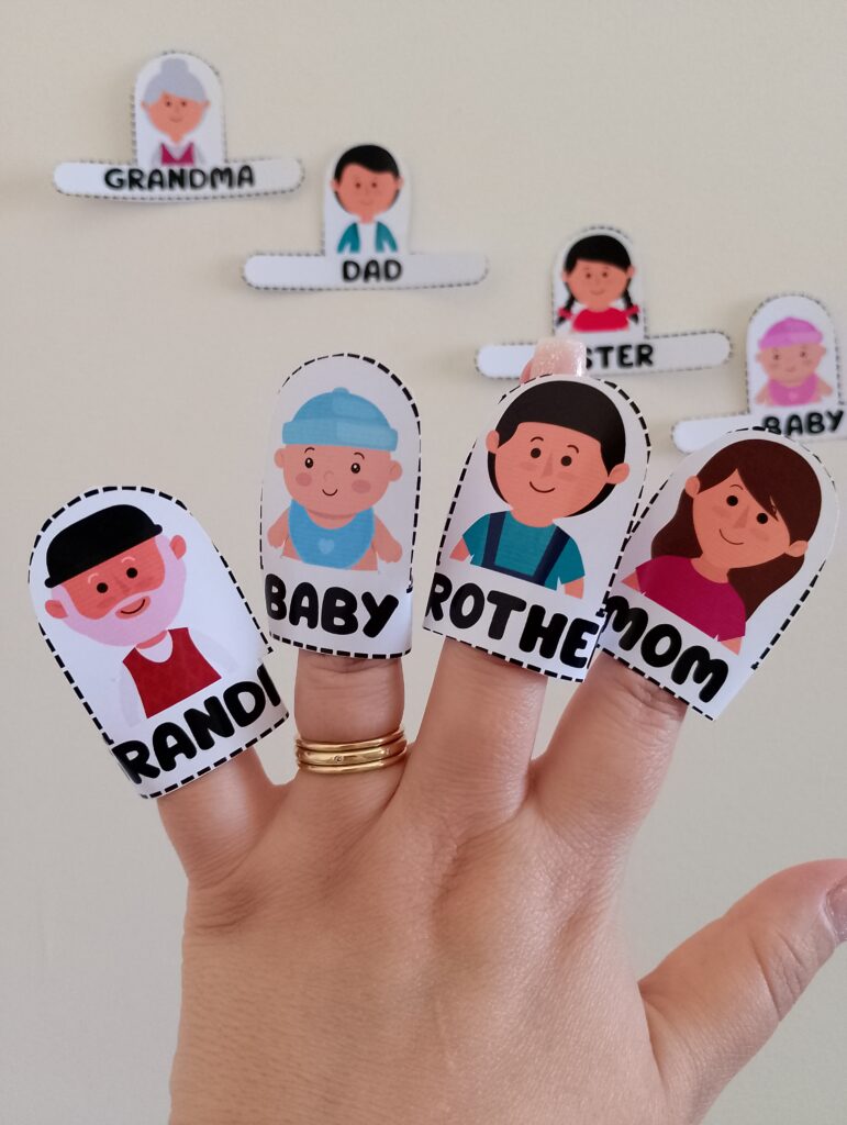Family - Finger Puppets