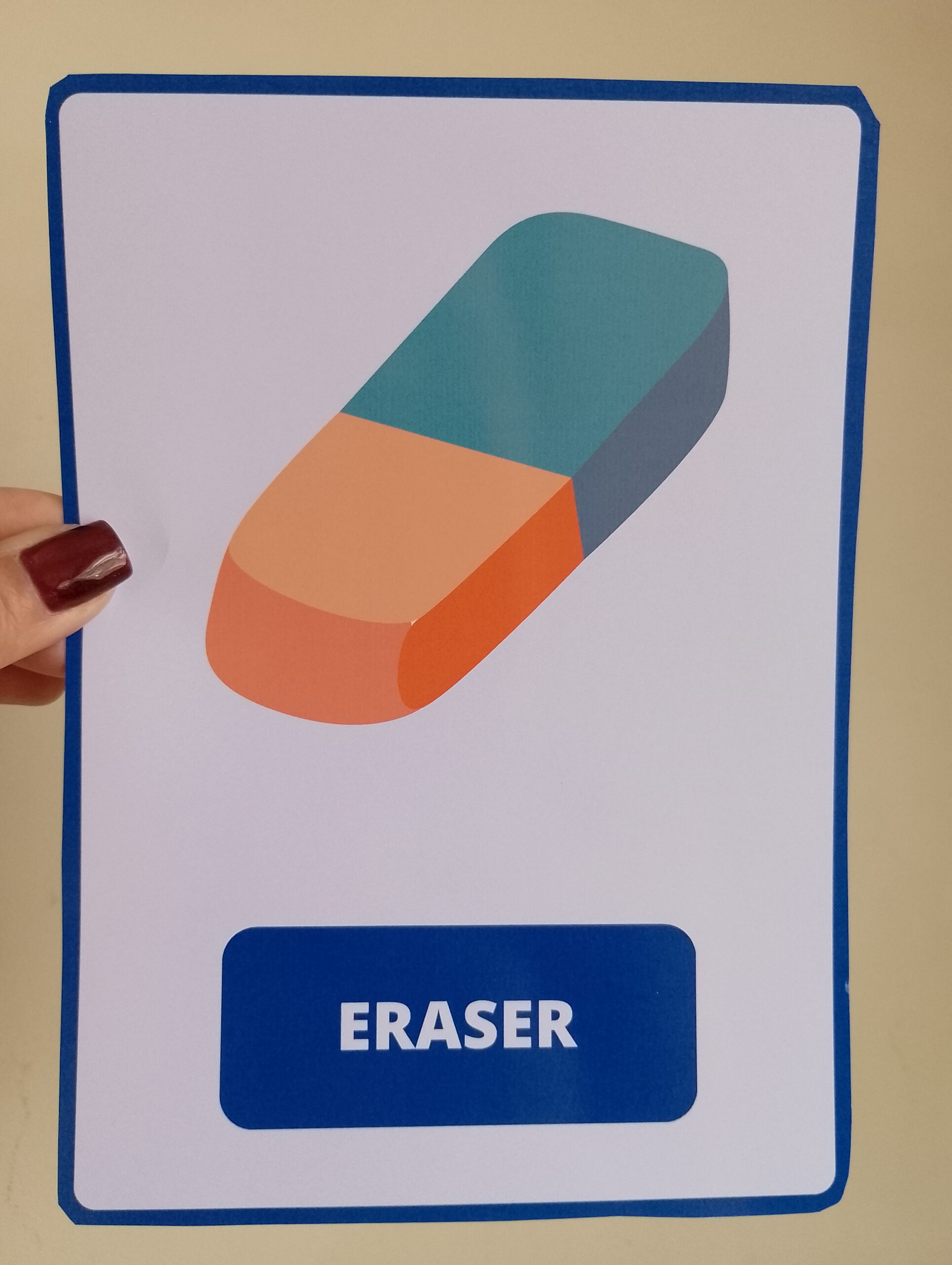 School Objects – Flashcards
