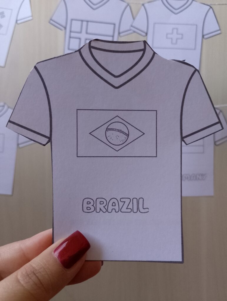 World Cup Jersey Garland – 48 Países - Versão Para Colorir